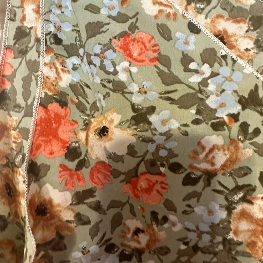 Sleeveless flowered top